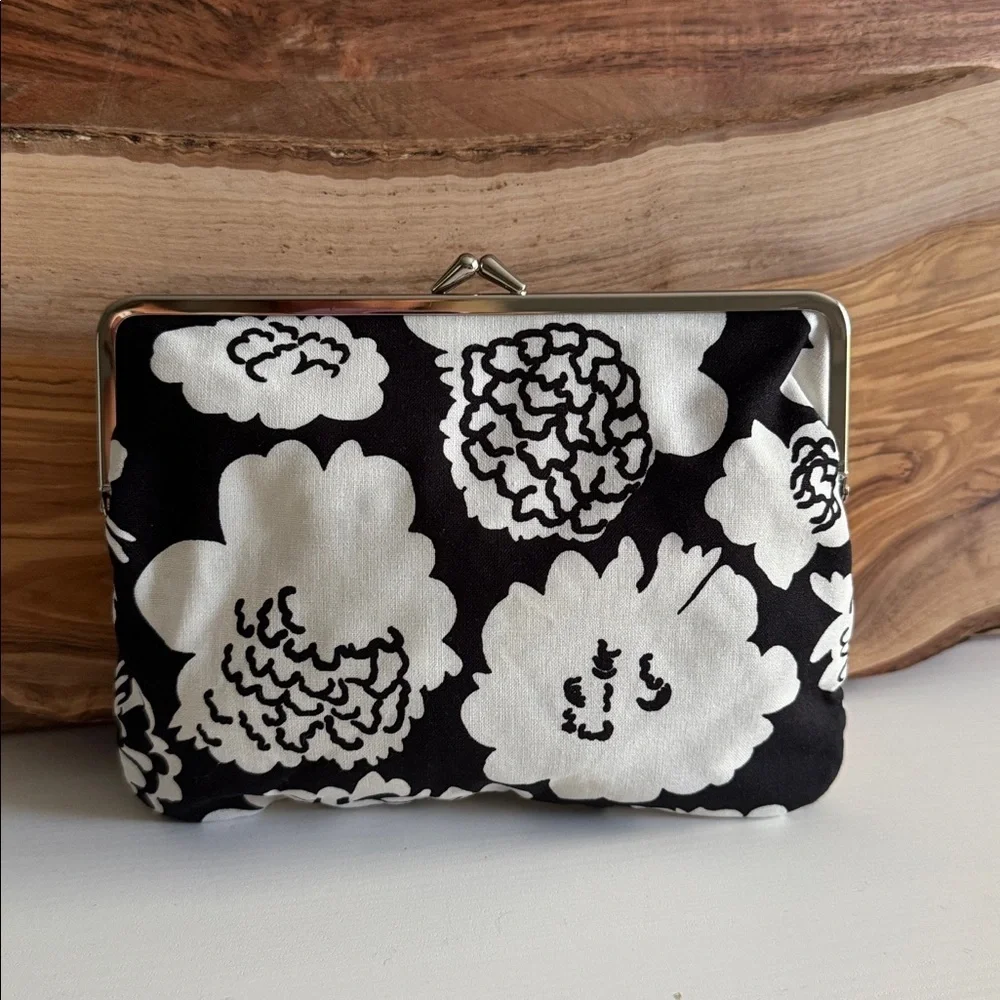 Marimekko Black and White Floral Fabric Pouch Pieni Pioni Small Peony